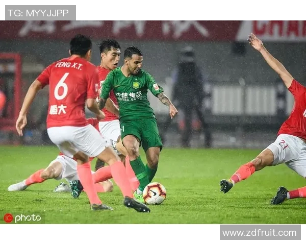 名古屋与东京FC的精彩对决赛果揭晓引发球迷热议